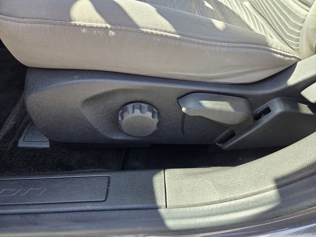 Used 2016 Ford Fusion S image 16