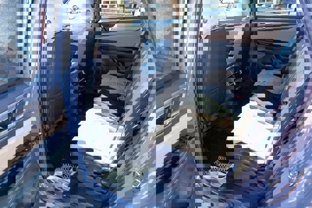 New 2026 Volkswagen Atlas Cross Sport SE image 28