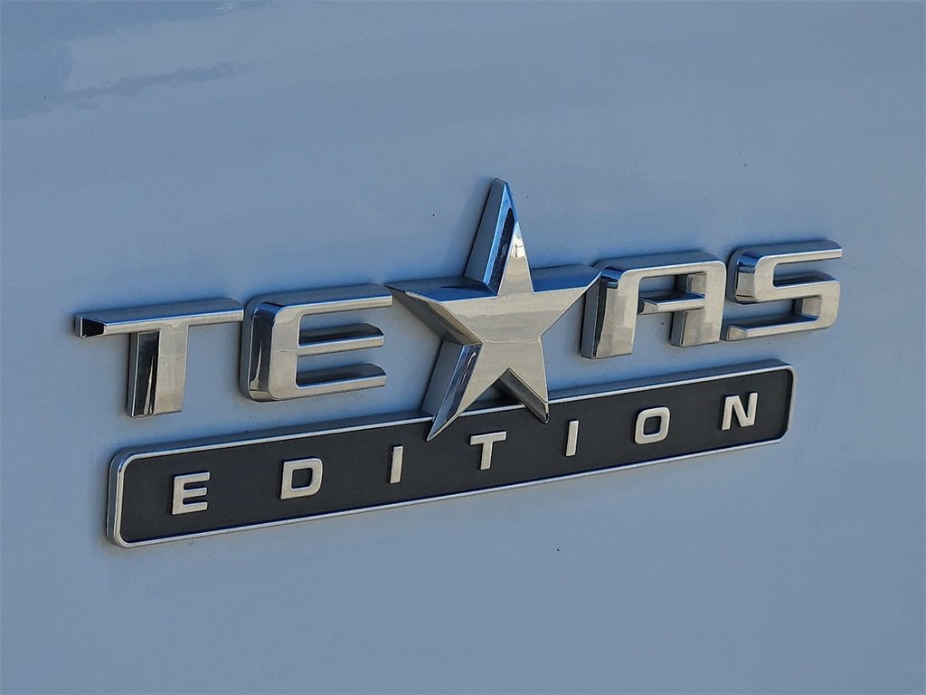 Used 2019 Chevrolet Silverado 1500 LT w/ Texas Edition image 10