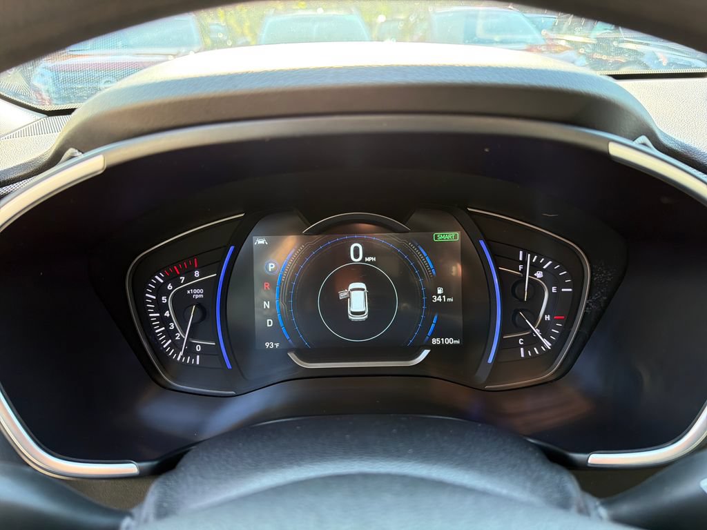 Used 2019 Hyundai Santa Fe SEL FWD image 23