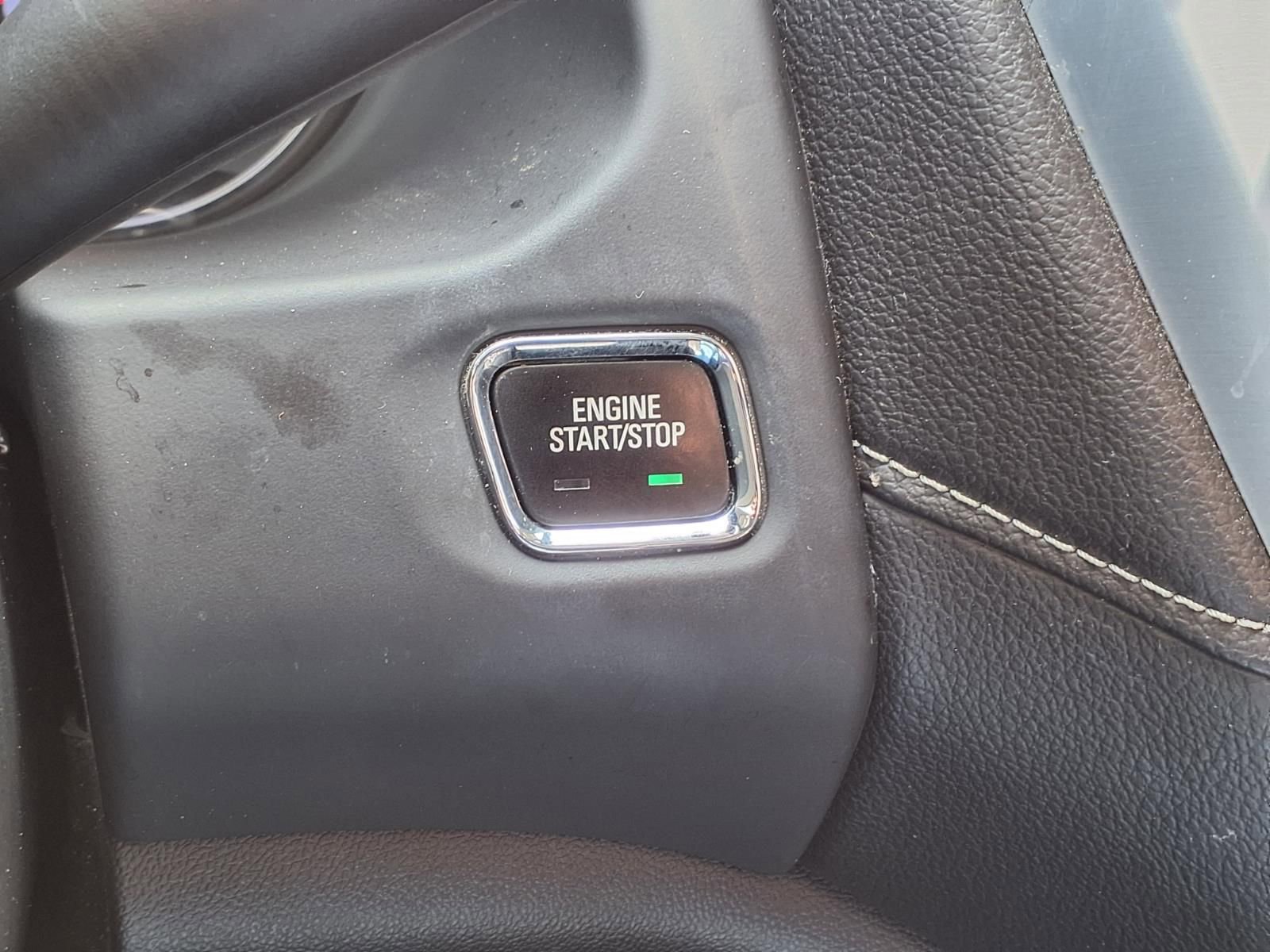 Used 2021 GMC Acadia SLT image 15