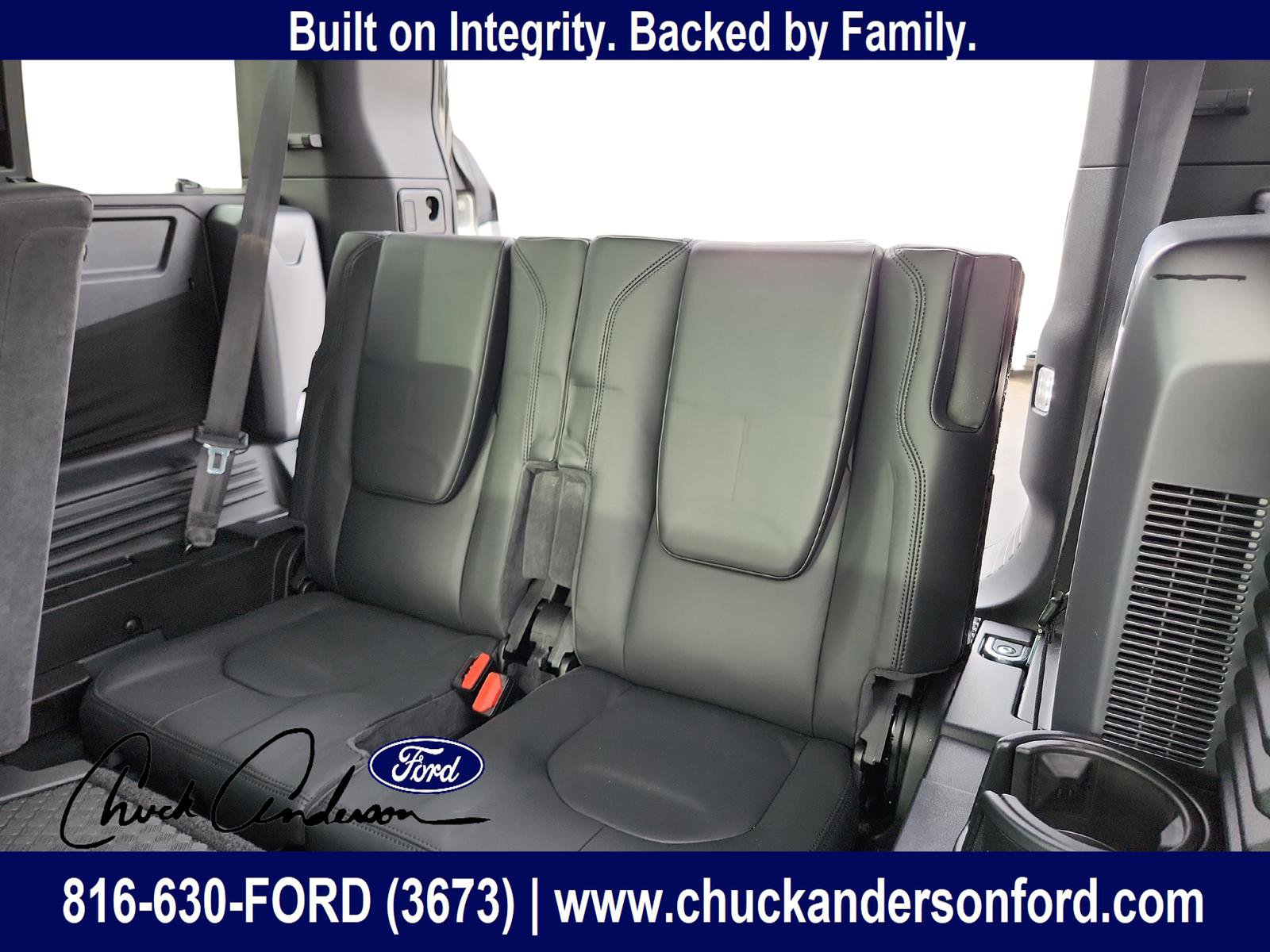 Used 2021 Land Rover Defender 110 X-Dynamic HSE image 23