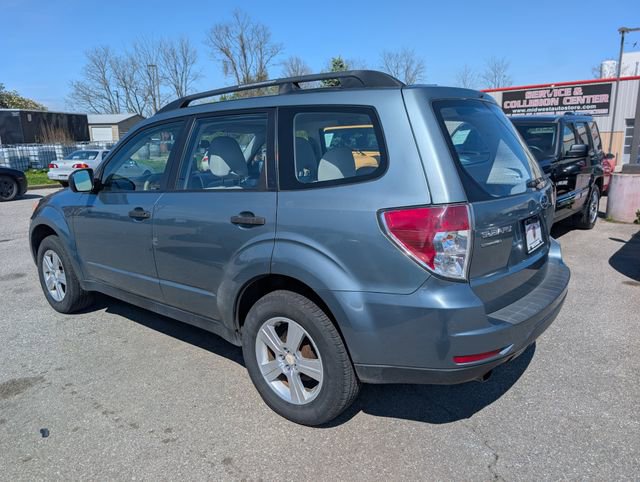 Used 2012 Subaru Forester 2.5X w/ Alloy Wheel Pkg AWD/4WD image 4