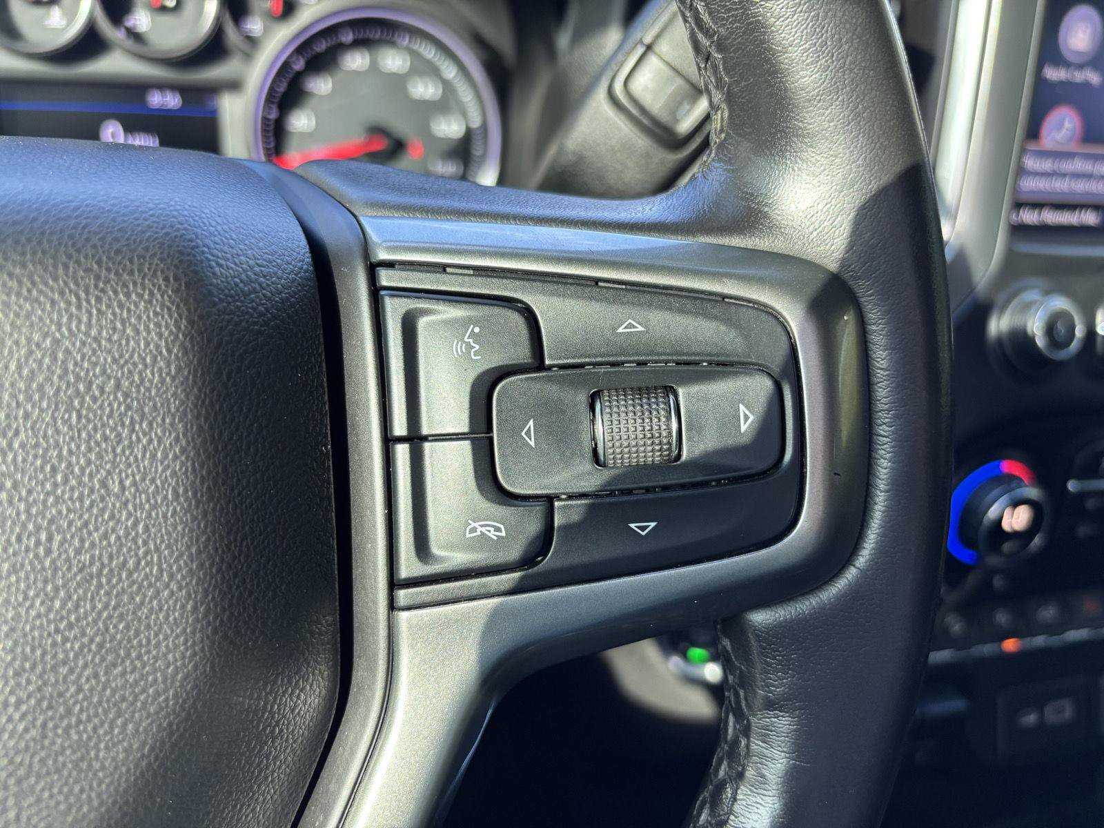 Used 2020 Chevrolet Silverado 1500 LT Trail Boss AWD/4WD image 22