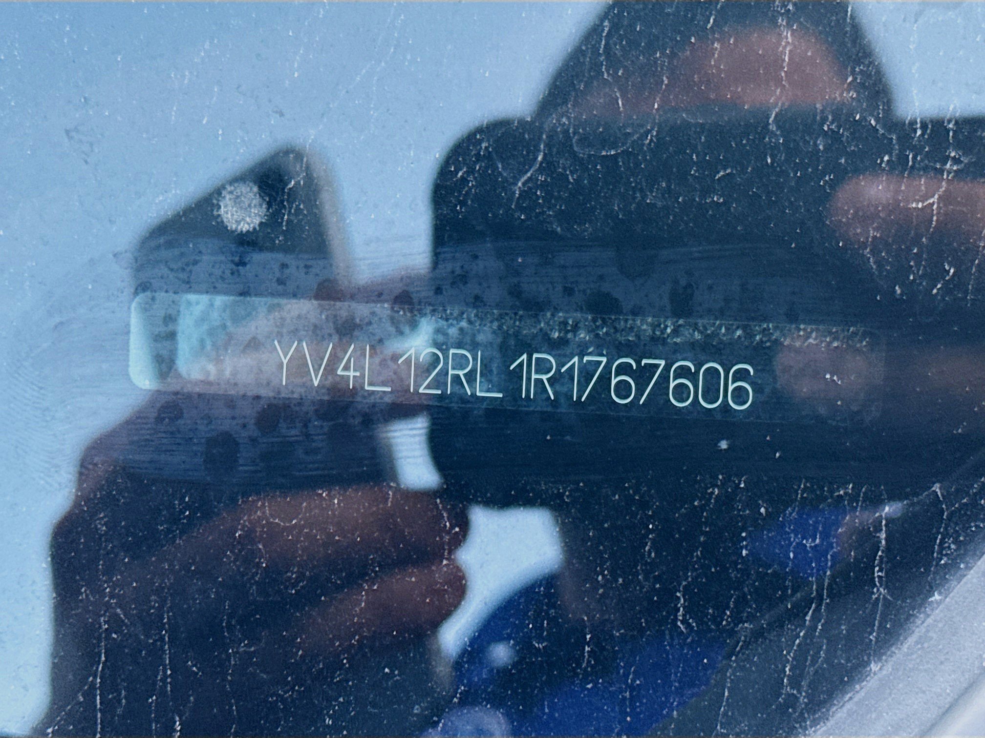 Used 2024 Volvo XC60 B5 Plus image 36