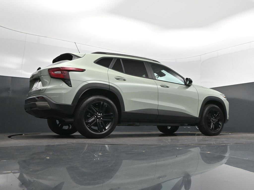 New 2026 Chevrolet Trax ACTIV w/ Driver Confidence Package FWD image 42