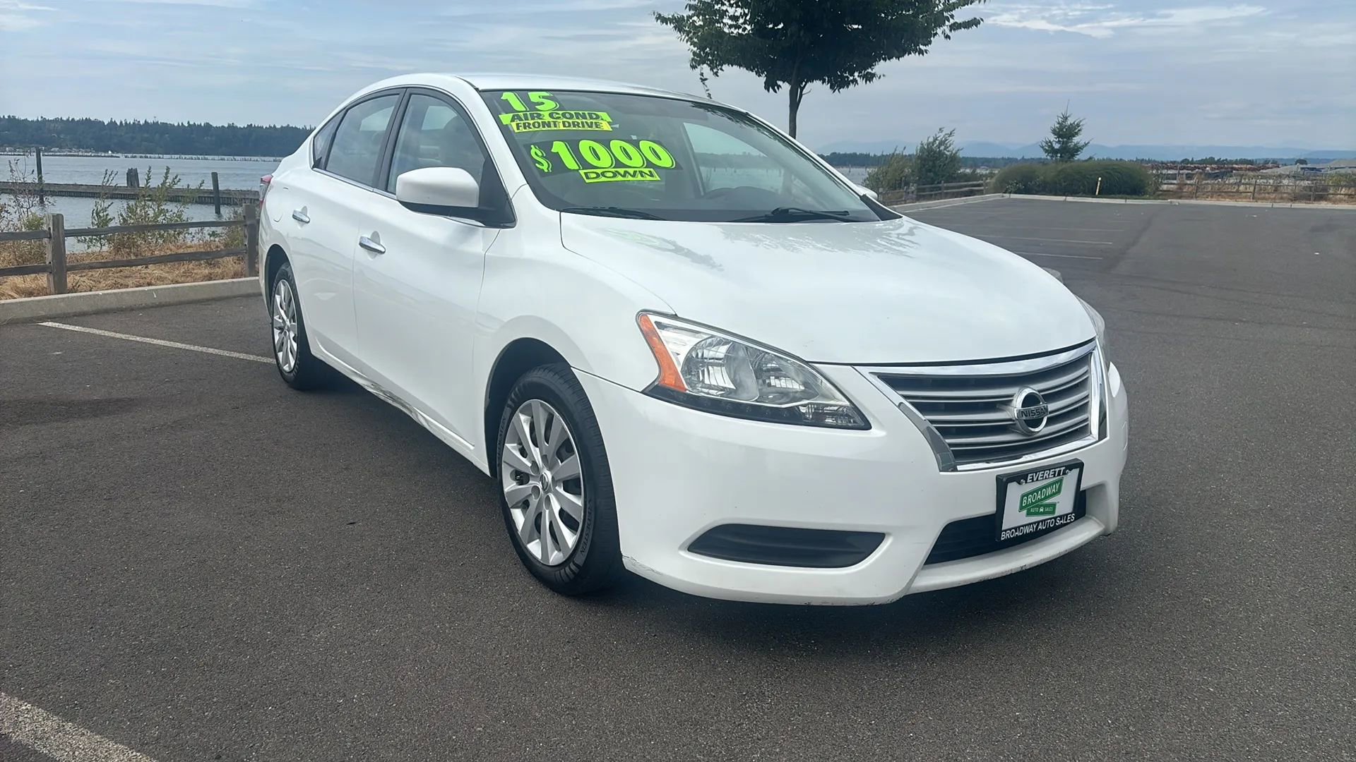 Used 2015 Nissan Sentra SV image 3