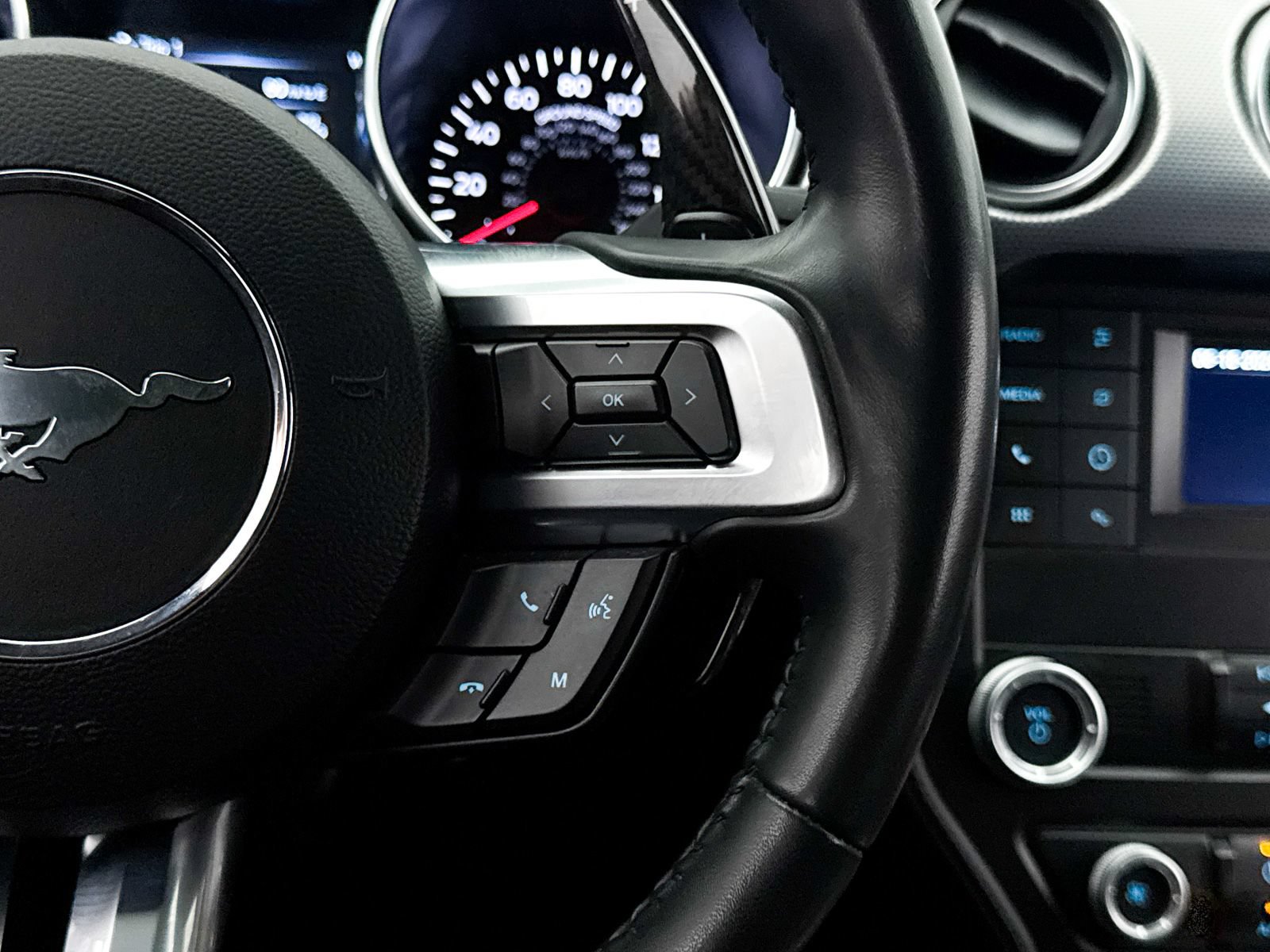 Used 2021 Ford Mustang GT RWD image 26