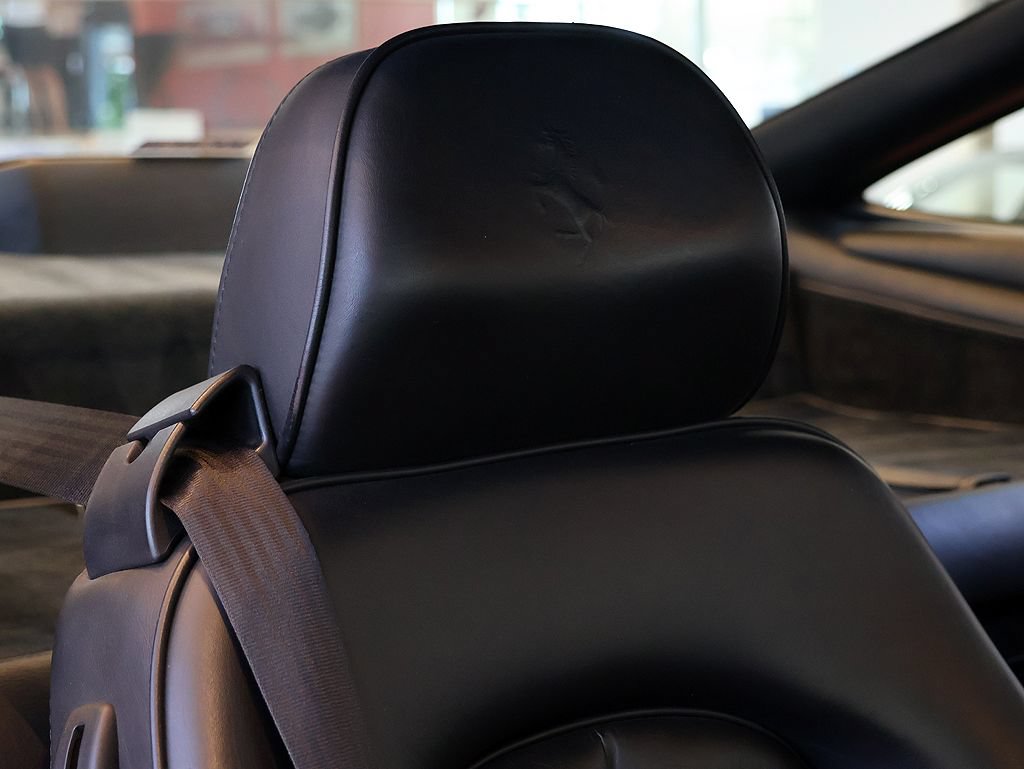 Used 1998 Ferrari 550 Maranello image 39
