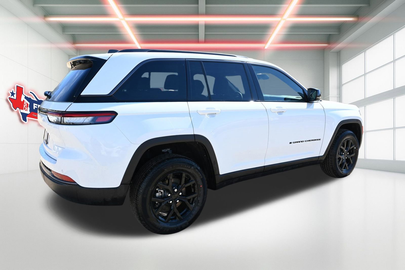 New 2026 Jeep Grand Cherokee Laredo image 3