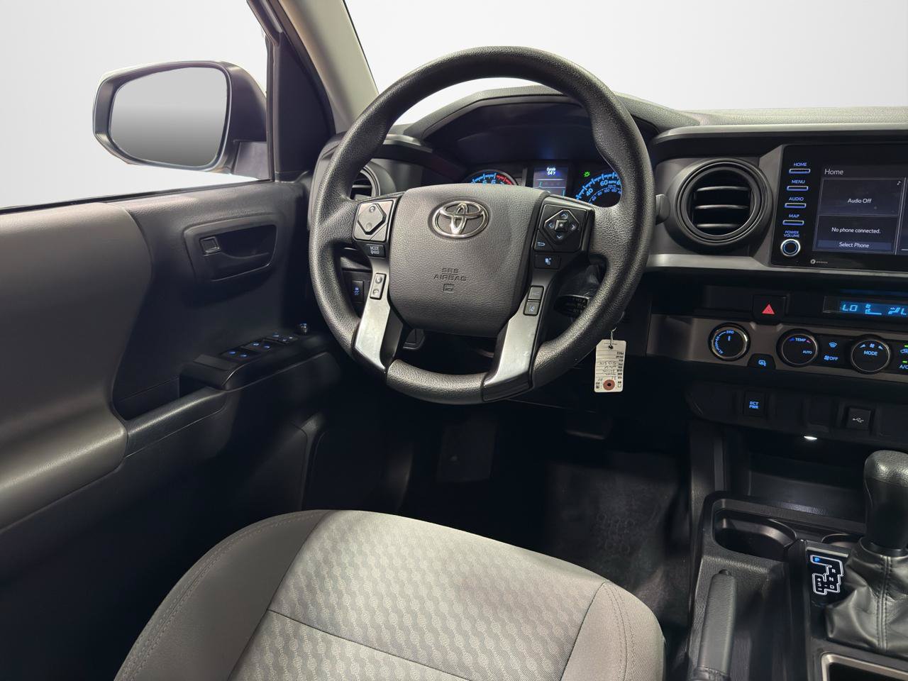 Used 2022 Toyota Tacoma SR AWD/4WD image 21