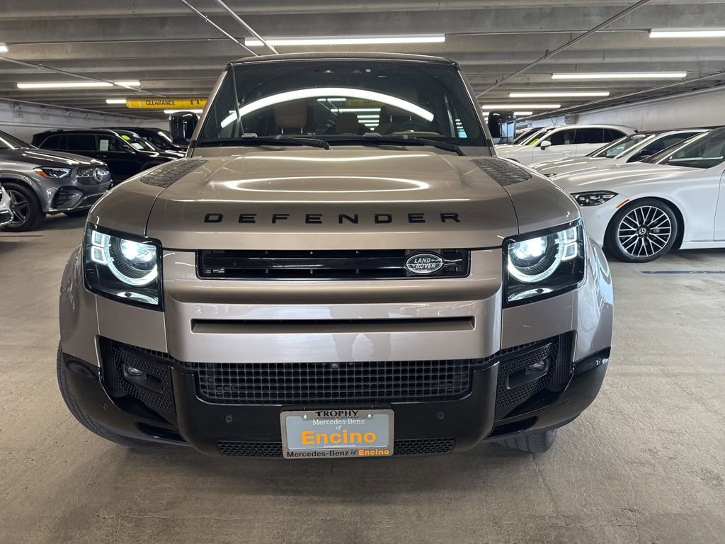 Used 2023 Land Rover Defender 110 V8 image 2