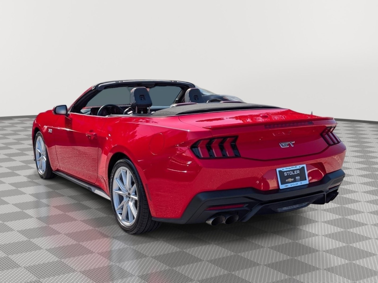 Used 2025 Ford Mustang GT Premium RWD image 3