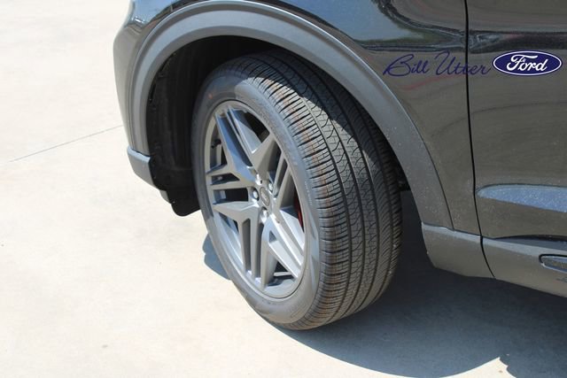 New 2026 Ford Explorer ST-Line w/ ST-Line Street Pack image 5