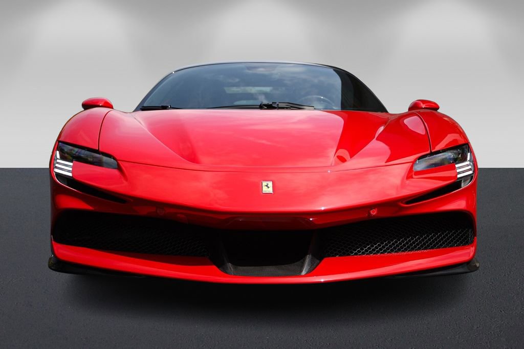 Used 2021 Ferrari SF90 Stradale AWD/4WD image 8