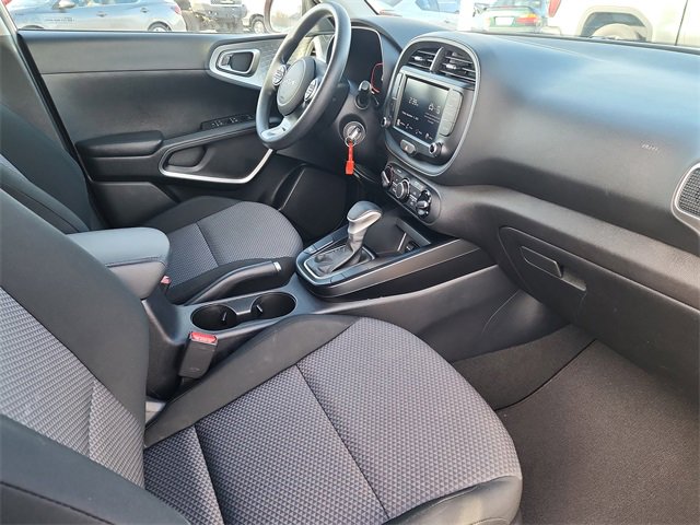 Used 2024 Kia Soul LX w/ Option Group 015 image 18