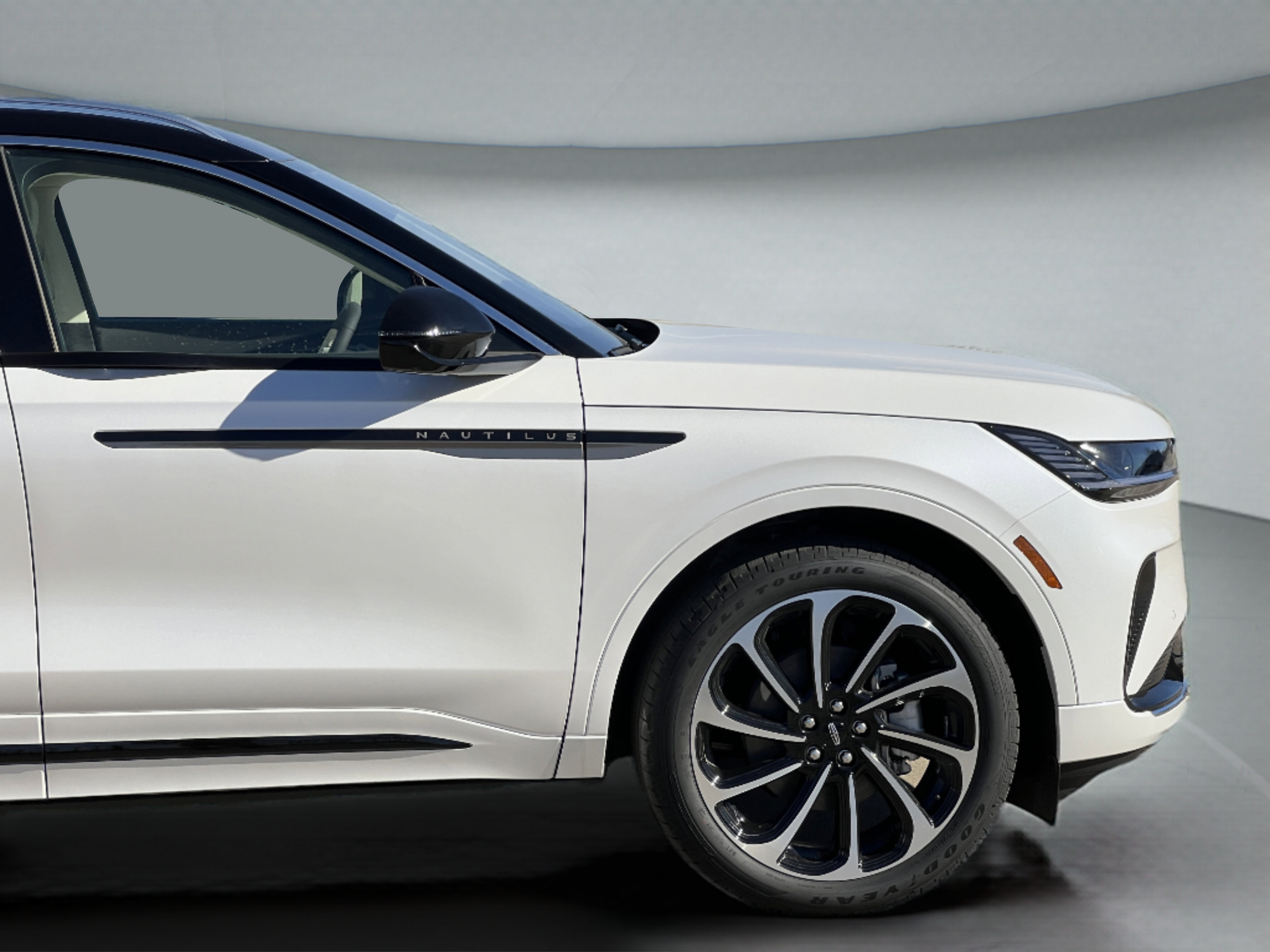New 2026 Lincoln Nautilus Black Label AWD/4WD image 13