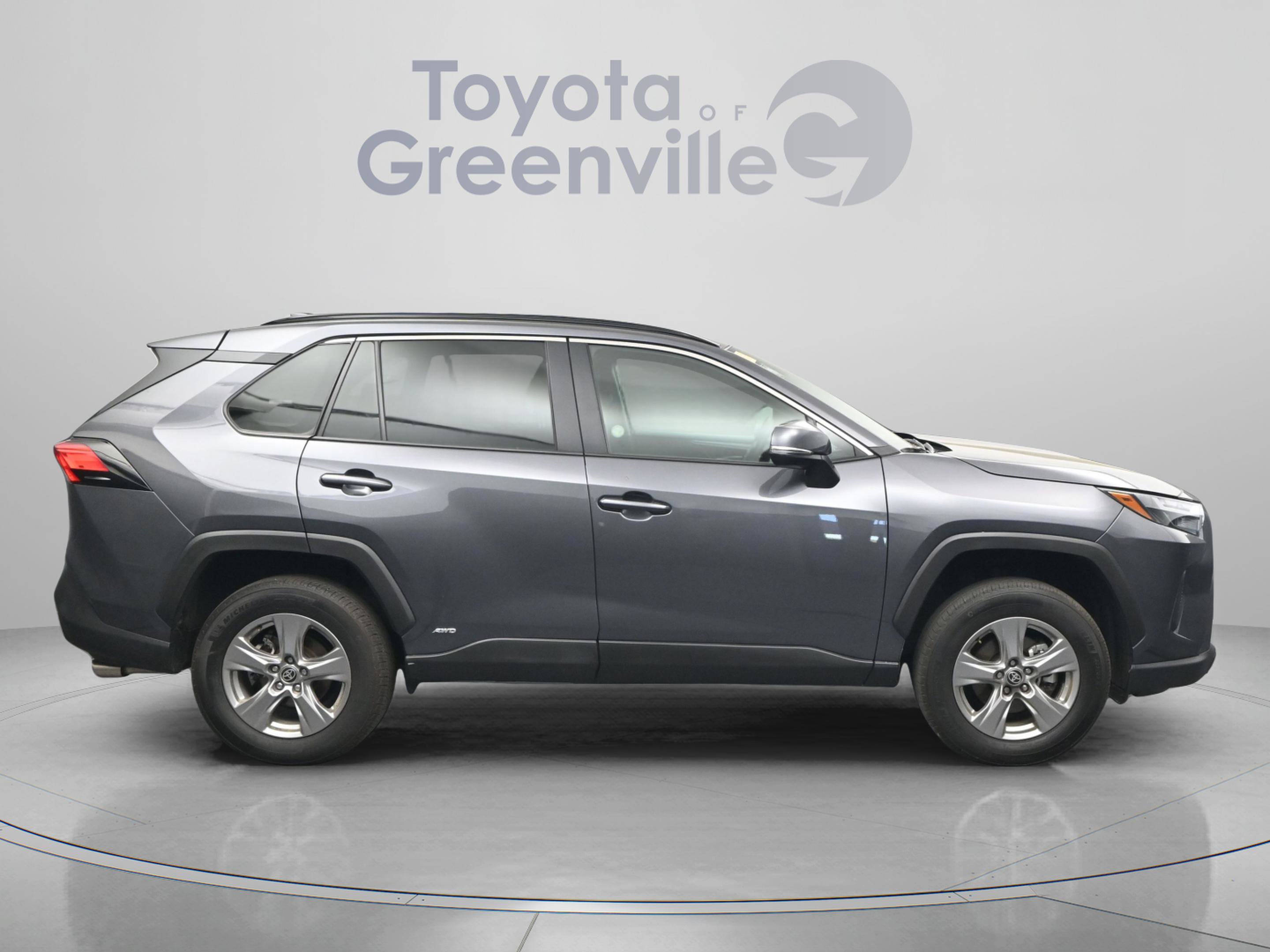 Certified 2025 Toyota RAV4 XLE AWD/4WD image 16