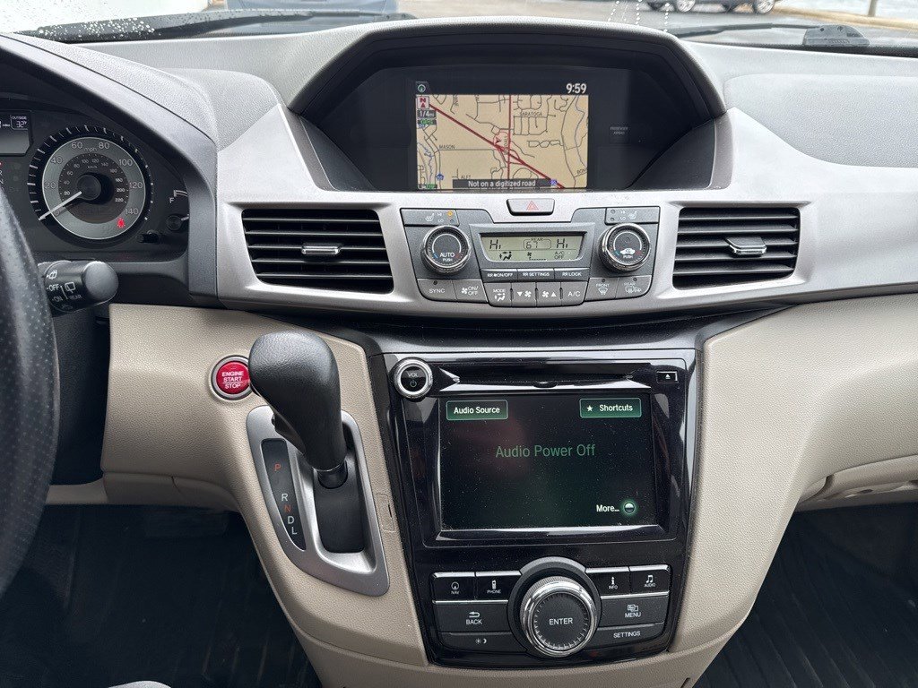 Used 2017 Honda Odyssey EX-L image 16