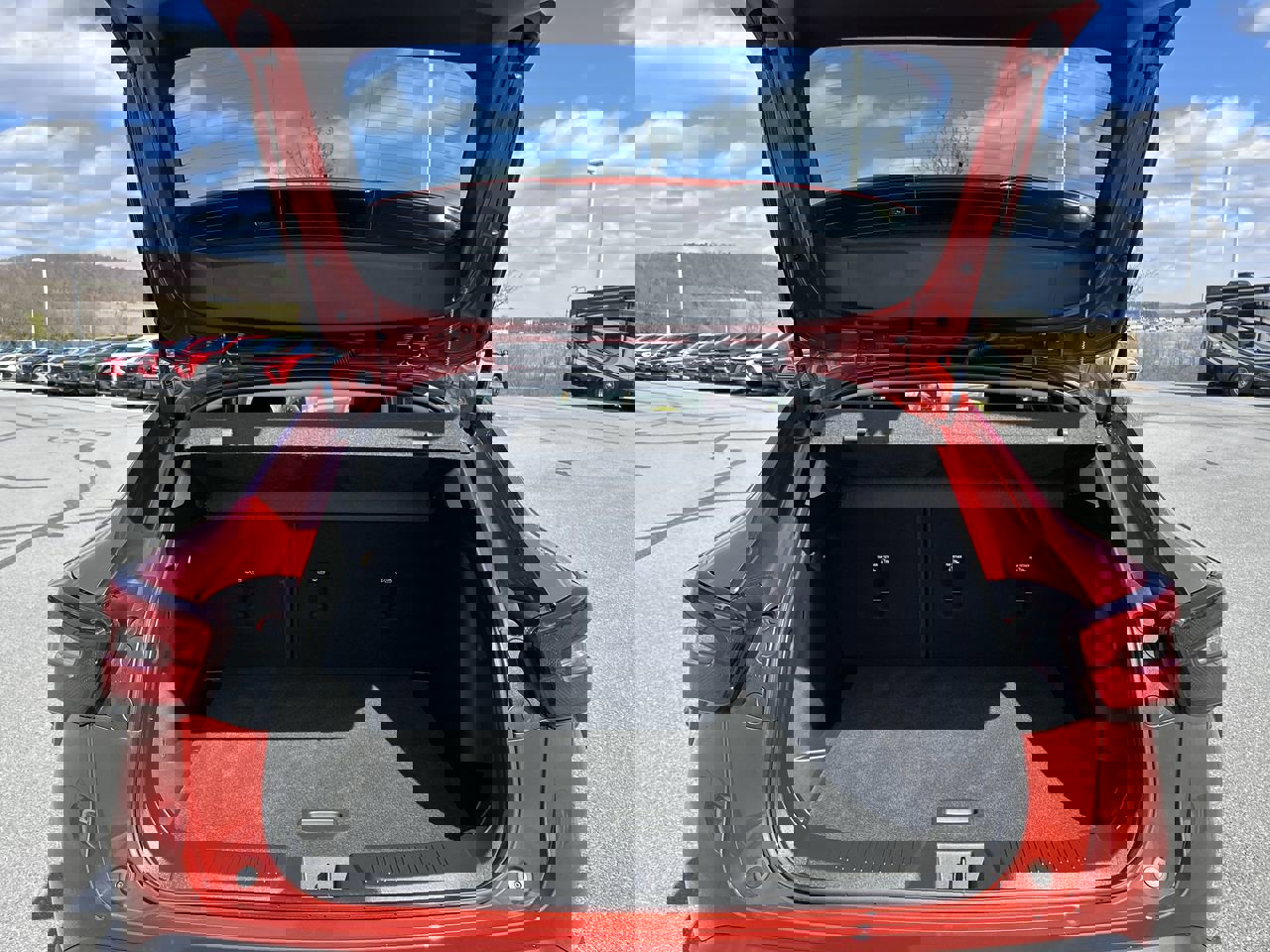 Used 2024 Chevrolet Trax ACTIV w/ Sunroof Package image 18