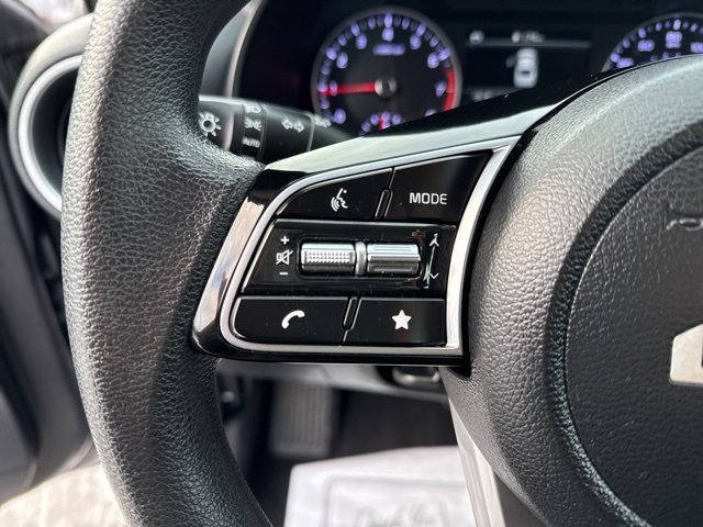 Used 2023 Kia Forte LXS image 18
