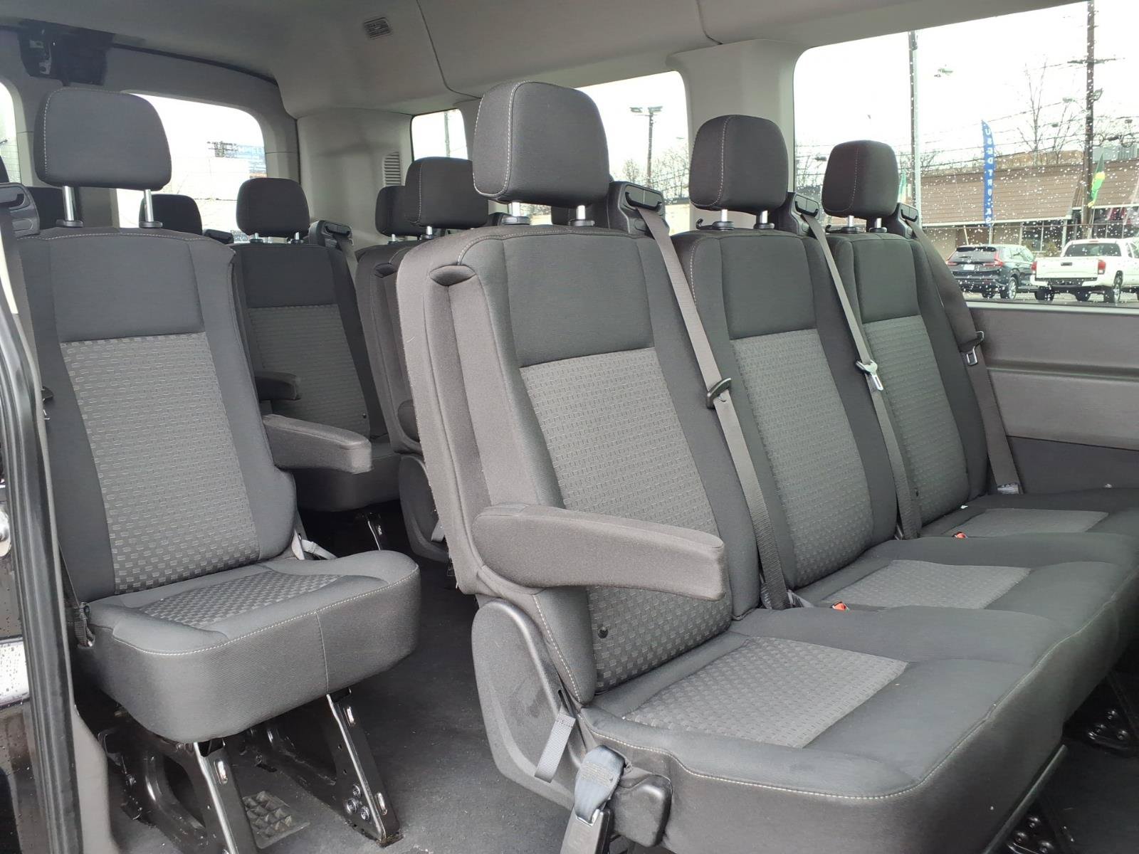 Used 2022 Ford Transit 350 XLT RWD image 15