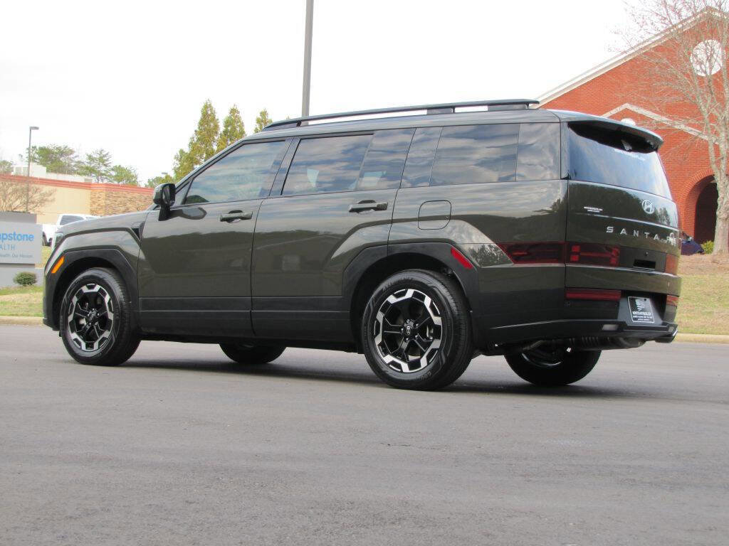 Used 2025 Hyundai Santa Fe SEL image 10