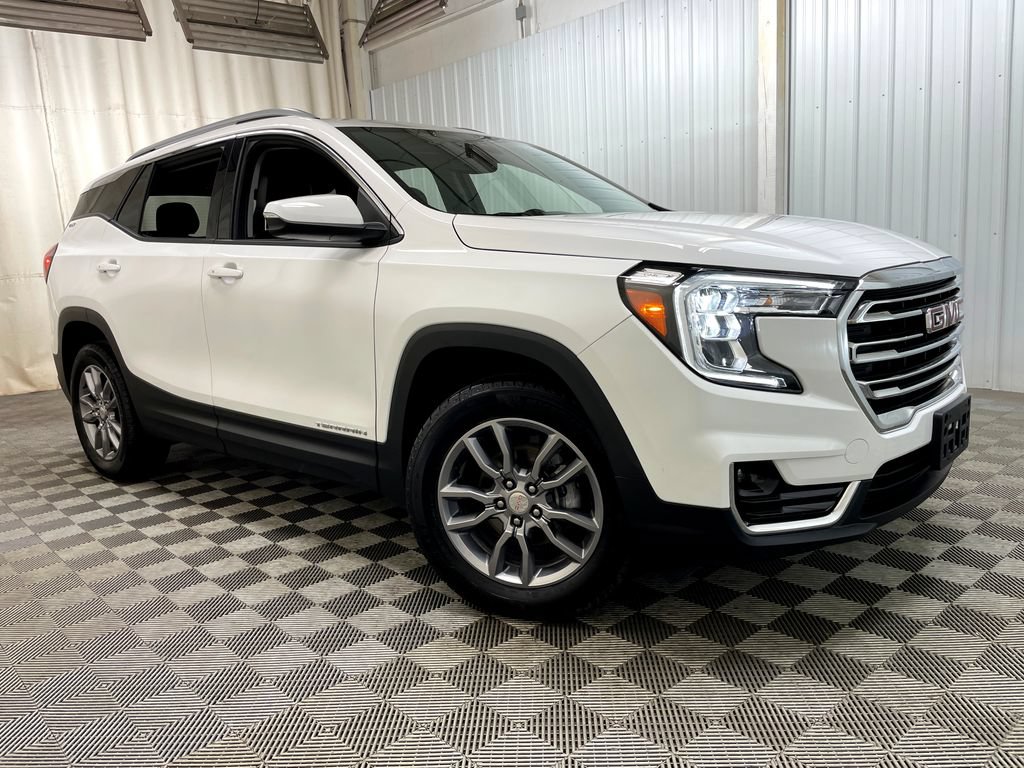 Certified 2024 GMC Terrain SLT AWD/4WD image 48