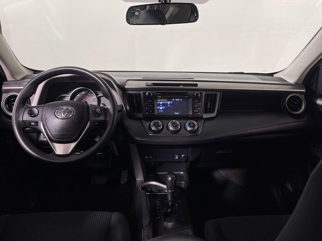 Used 2016 Toyota RAV4 LE image 13