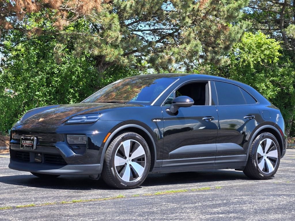 Certified 2024 Porsche Macan 4 Electric image 40