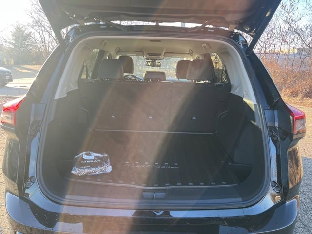 New 2026 Nissan Rogue SV w/ Rock Creek Premium Package image 27