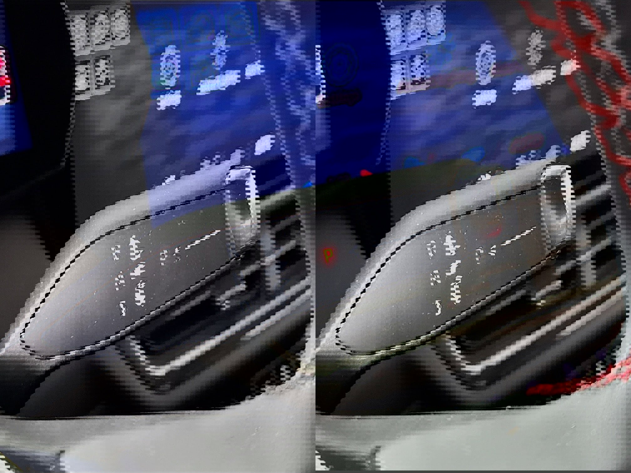 Used 2024 Chevrolet Equinox EV RS image 19