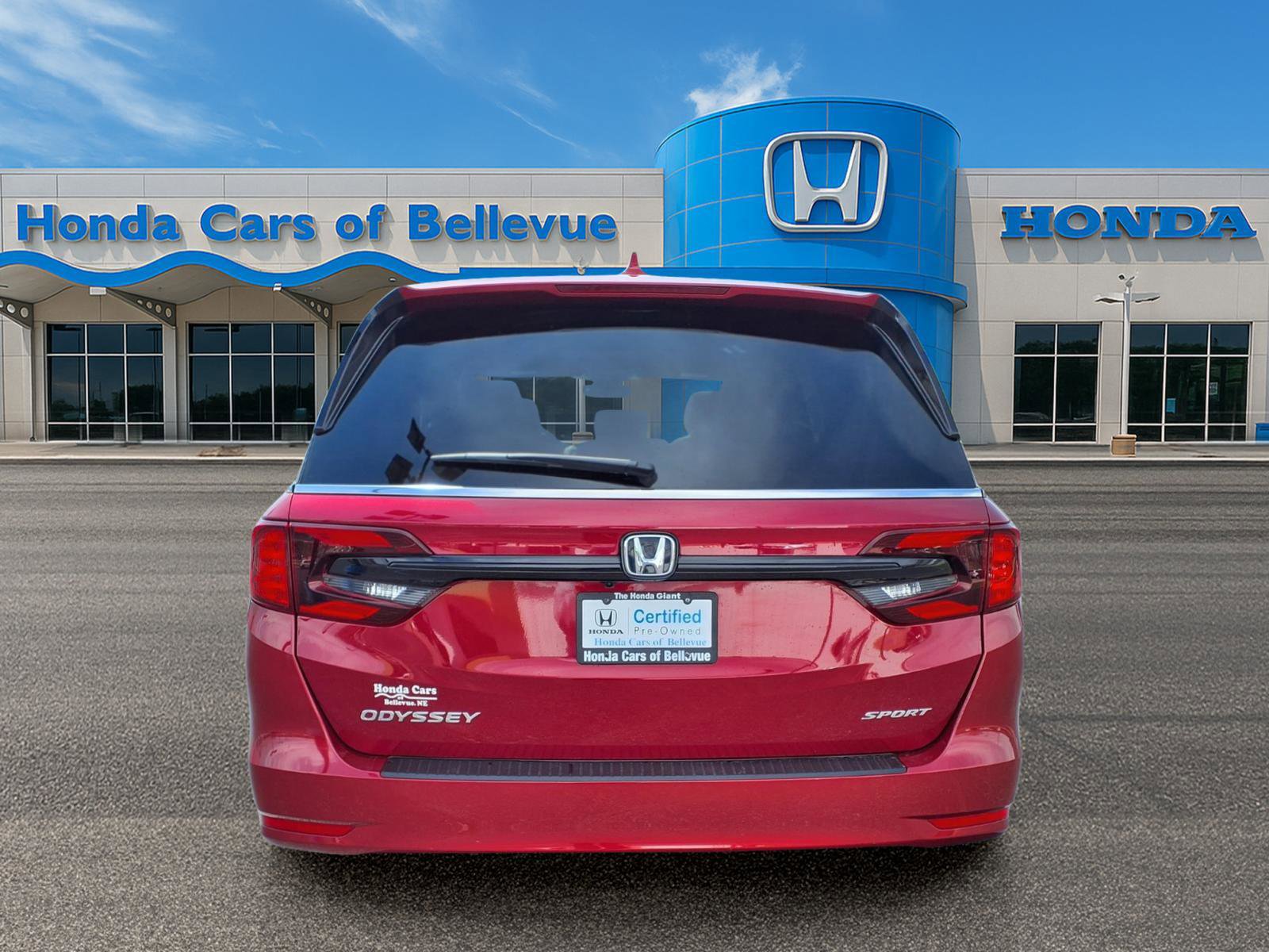 Certified 2024 Honda Odyssey Sport image 4