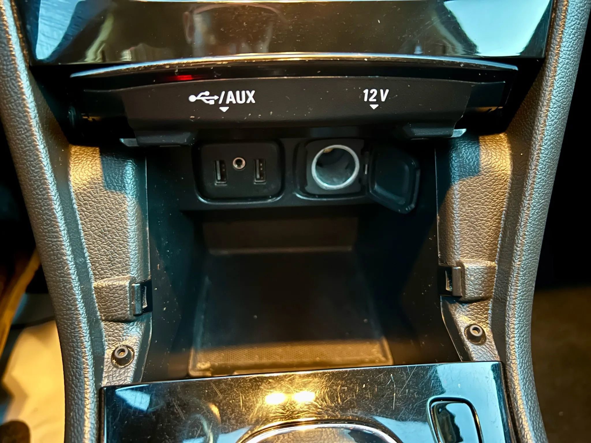 Used 2021 Buick Encore Preferred image 25