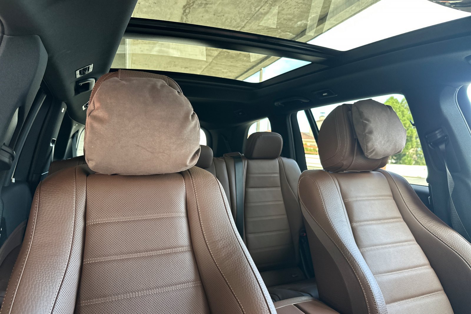 New 2026 Mercedes-Benz GLS 580 4MATIC image 18