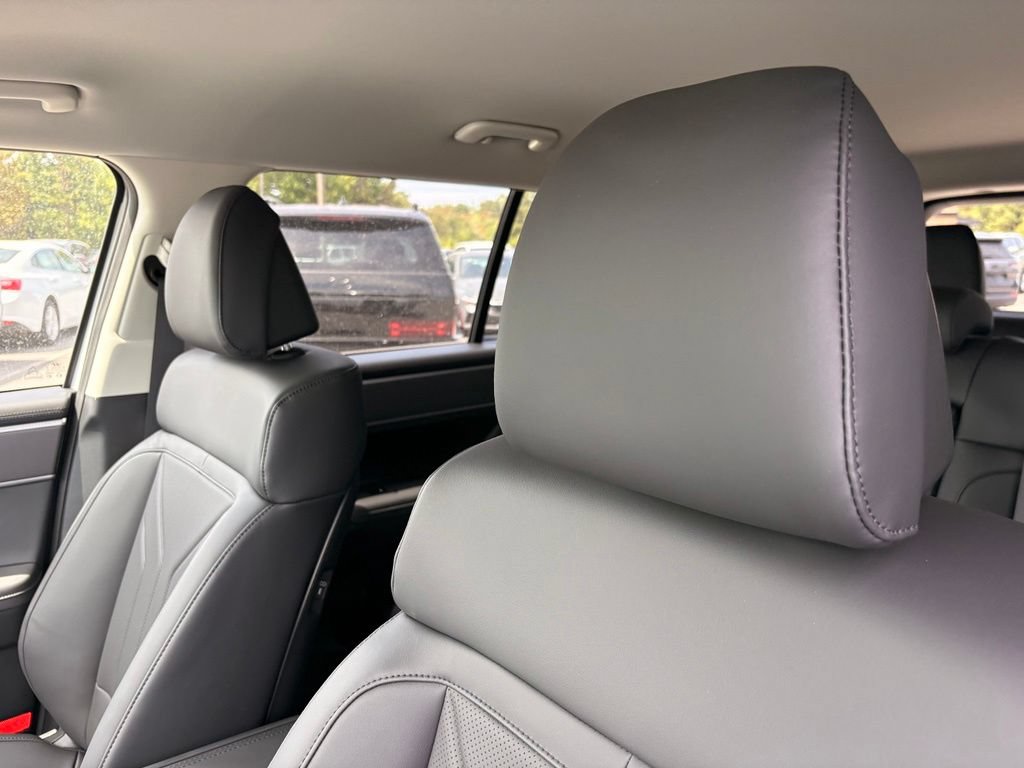 New 2027 Hyundai Santa Fe SEL FWD image 23