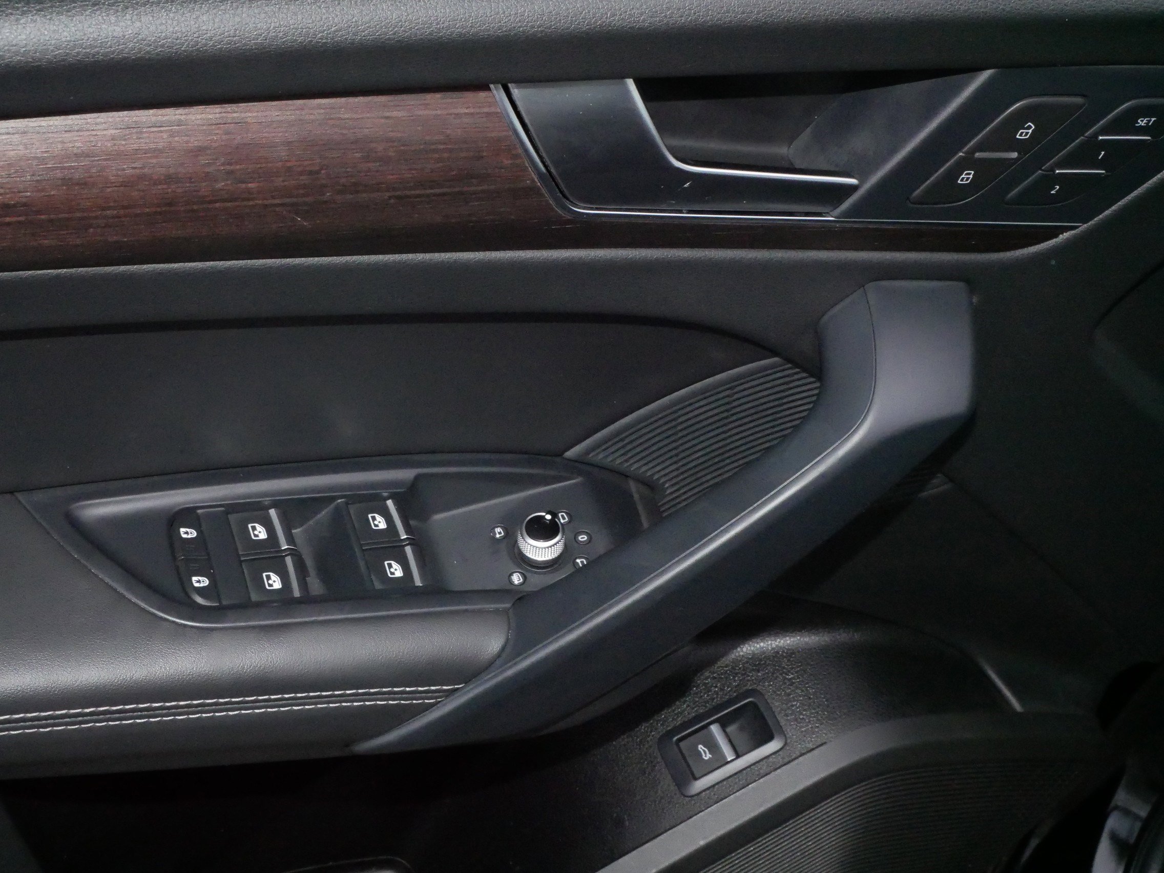 Used 2024 Audi Q5 2.0T Premium Plus image 19