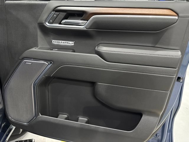Used 2024 GMC Sierra 1500 Denali AWD/4WD image 38