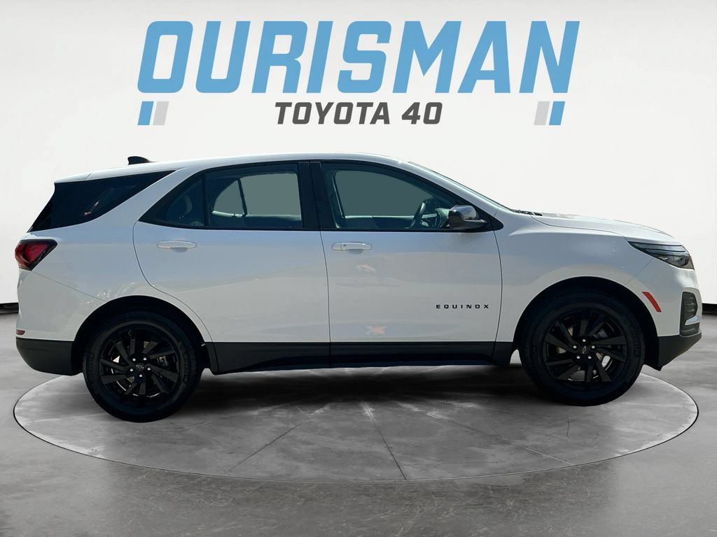 Used 2024 Chevrolet Equinox LS w/ Sport Edition FWD image 8