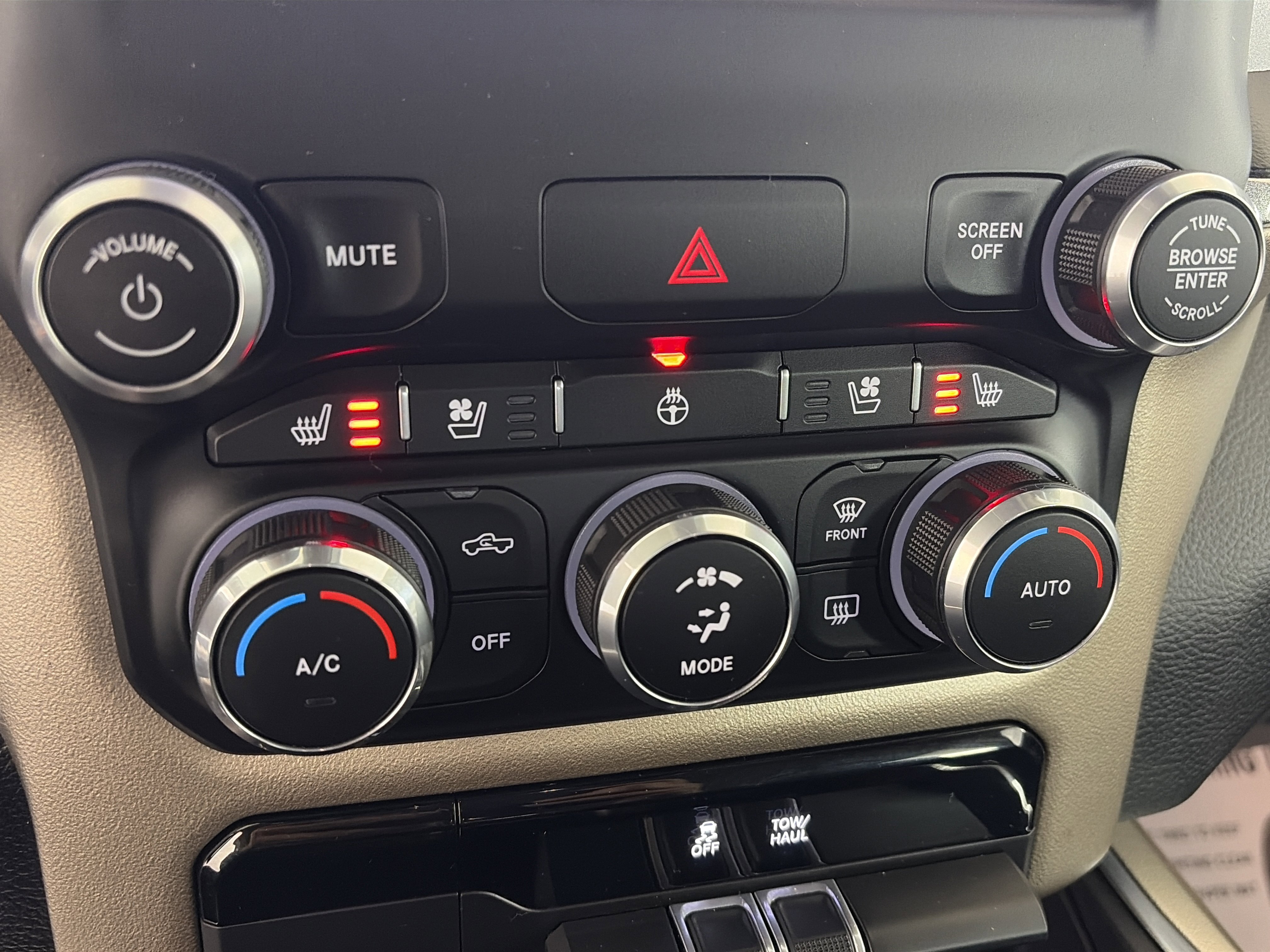 Used 2022 RAM 1500 Laramie image 22