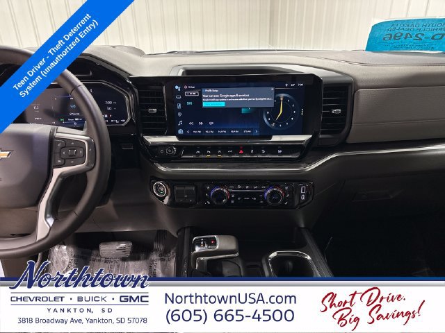 Used 2026 Chevrolet Silverado 1500 LTZ AWD/4WD image 18