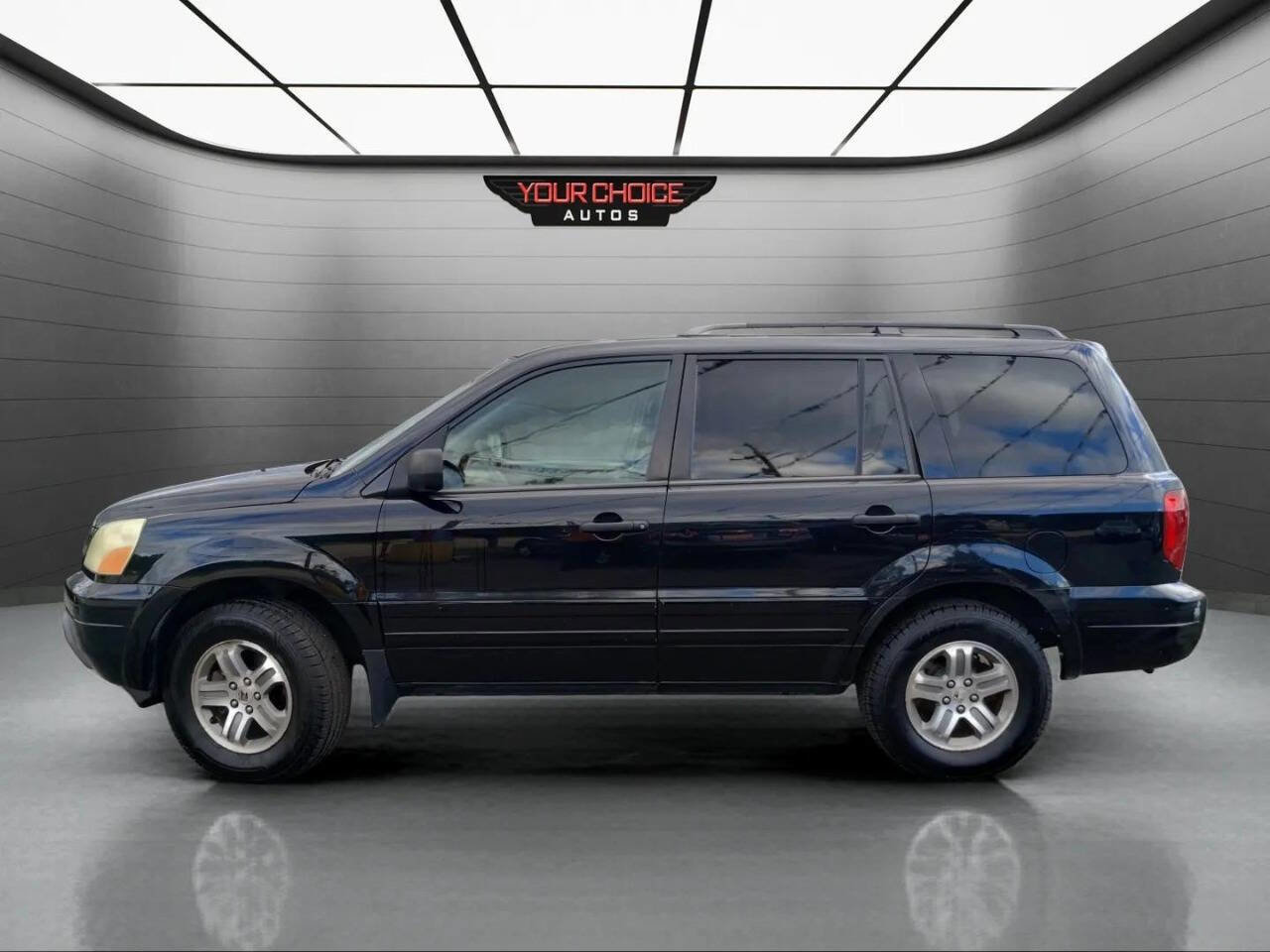Used 2004 Honda Pilot EX image 2