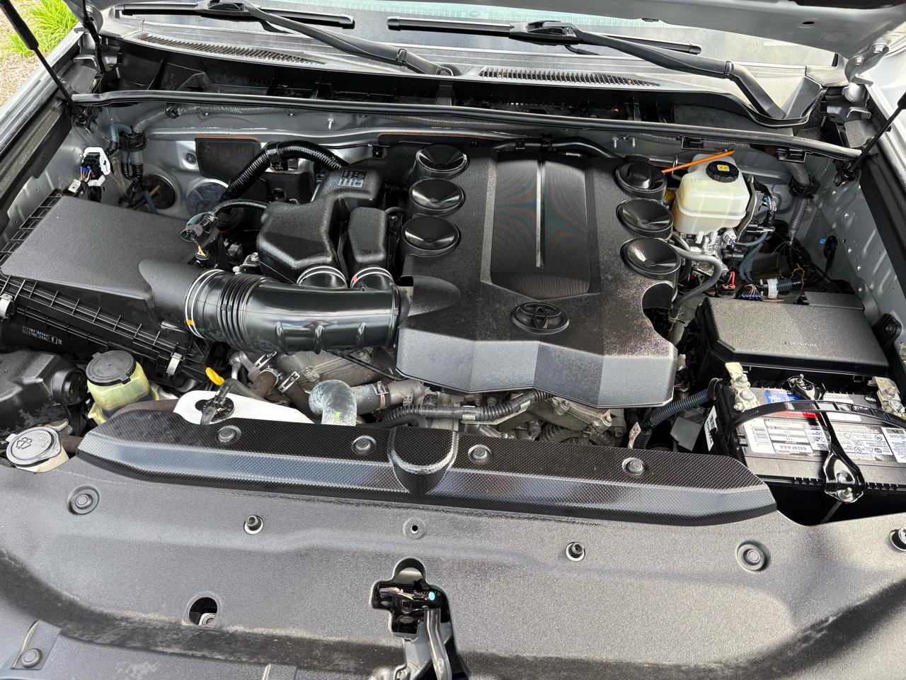 Used 2018 Toyota 4Runner Limited AWD/4WD image 4