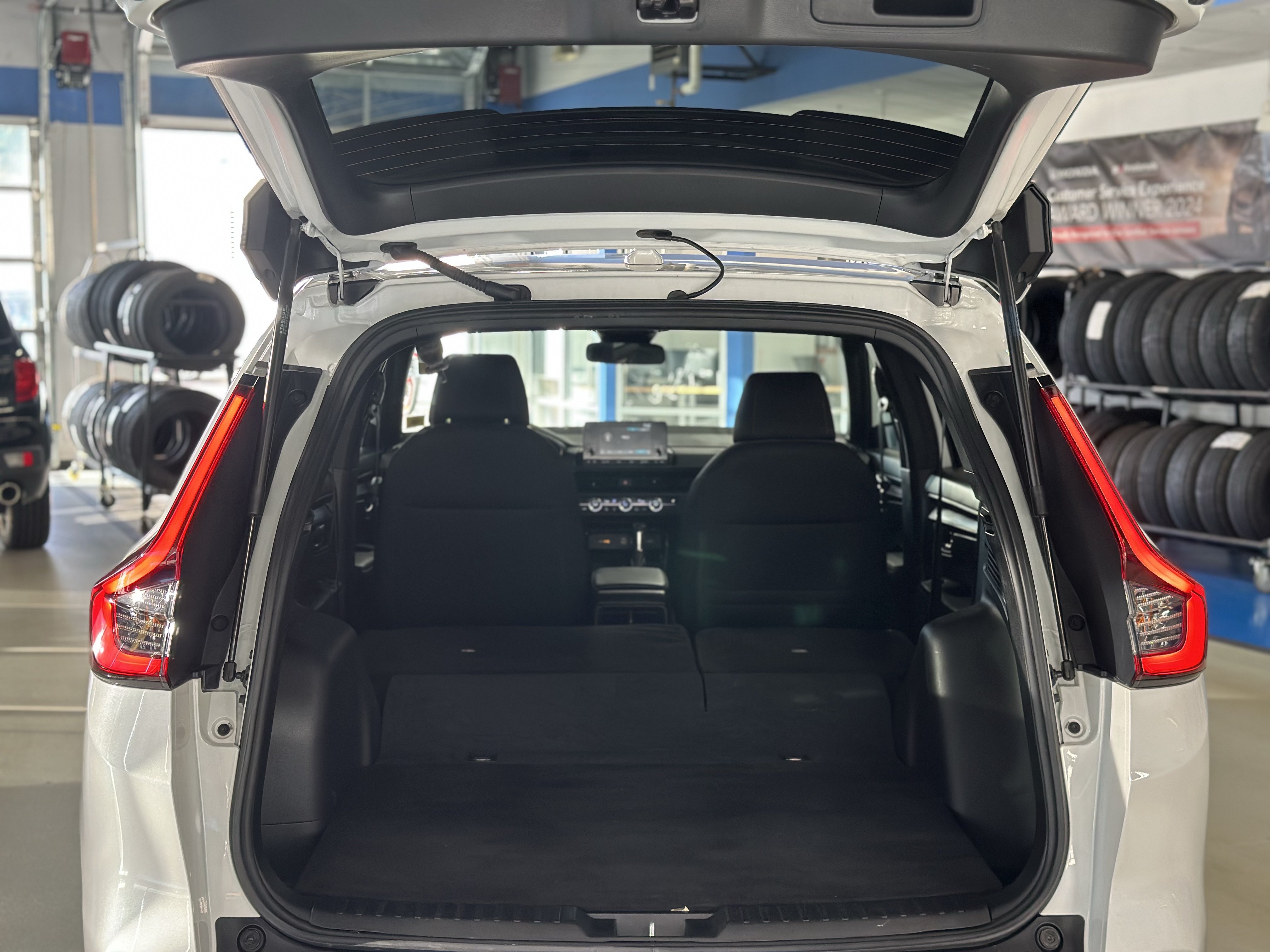 Used 2023 Honda CR-V Sport image 7