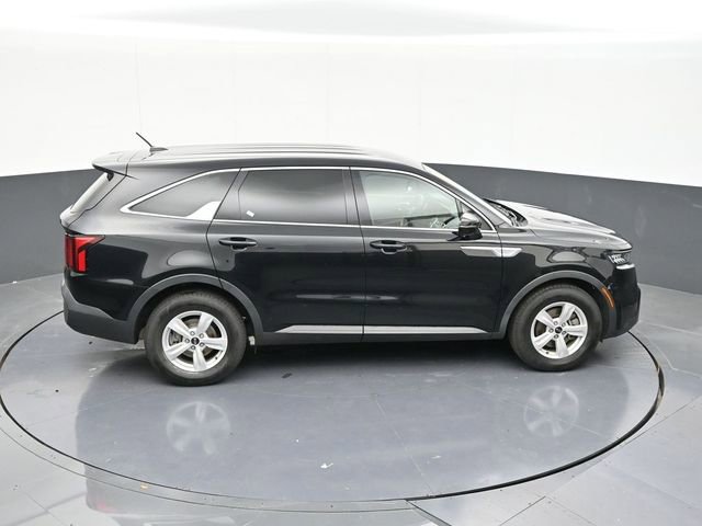 Used 2021 Kia Sorento LX image 60