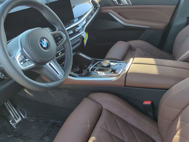 New 2026 BMW X5 M60i w/ Executive Package image 16