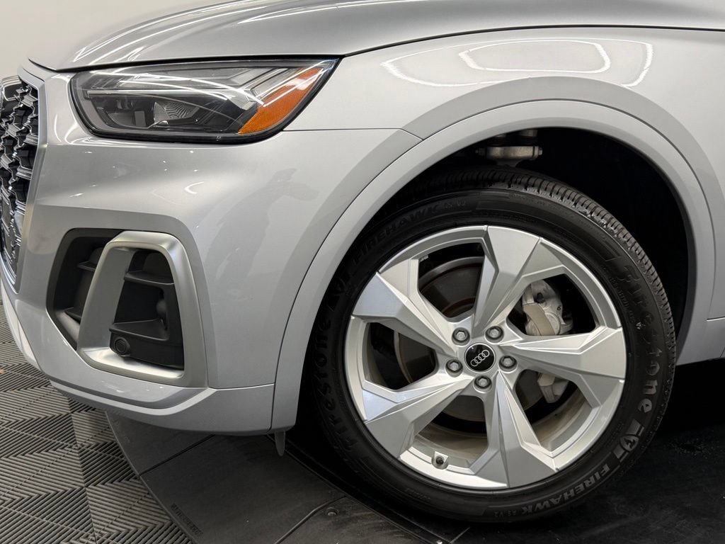 Used 2022 Audi Q5 2.0T Premium Plus w/ Premium Plus Package AWD/4WD image 5