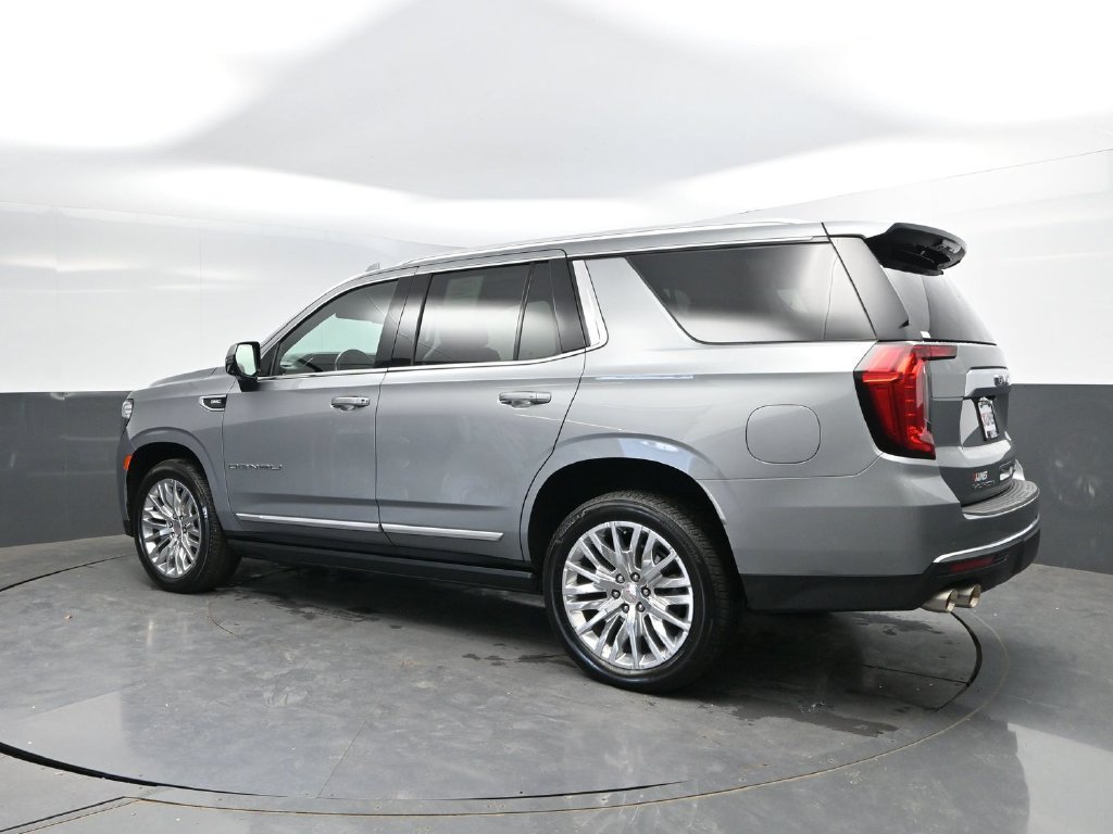 Used 2023 GMC Yukon Denali AWD/4WD image 5