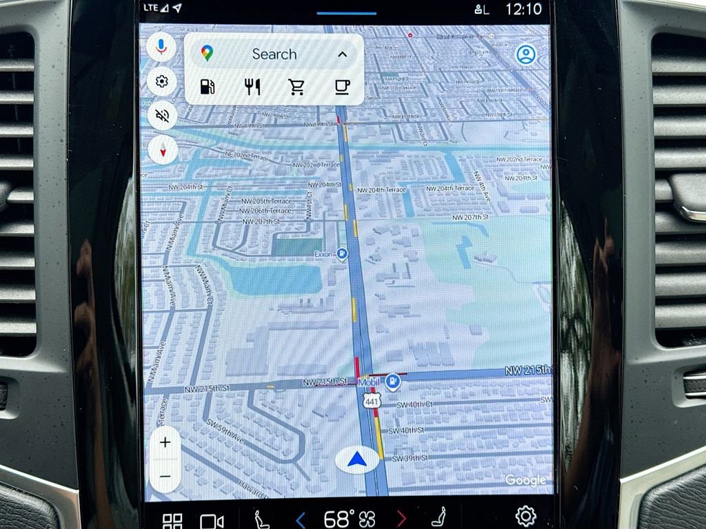 Used 2023 Volvo XC90 B5 Core w/ Protection Package image 14