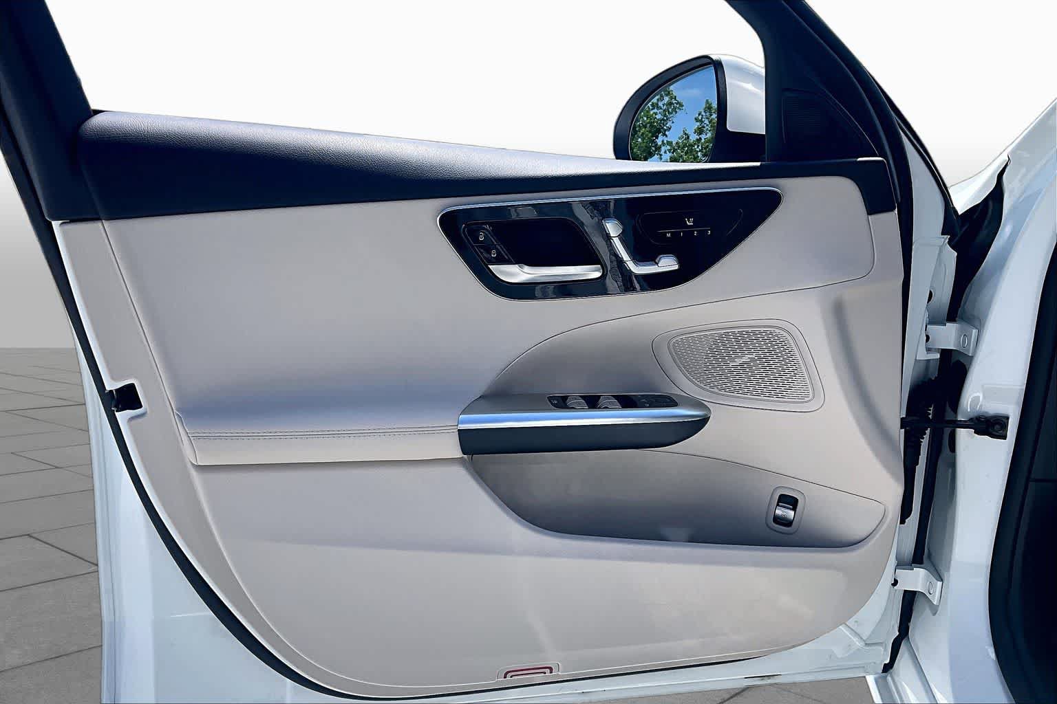 Certified 2025 Mercedes-Benz C 300 4MATIC Sedan image 22